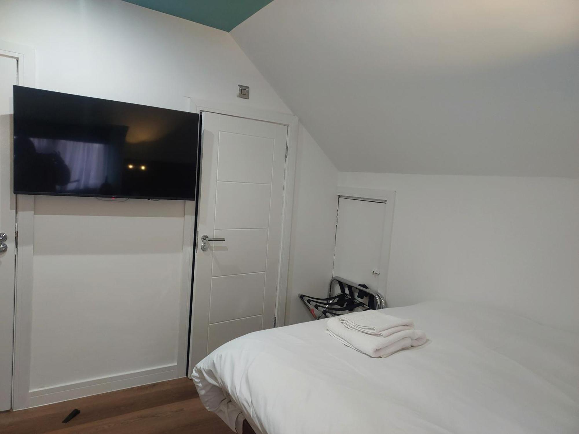 Heathrow-Windsor Guest House Slough Zewnętrze zdjęcie