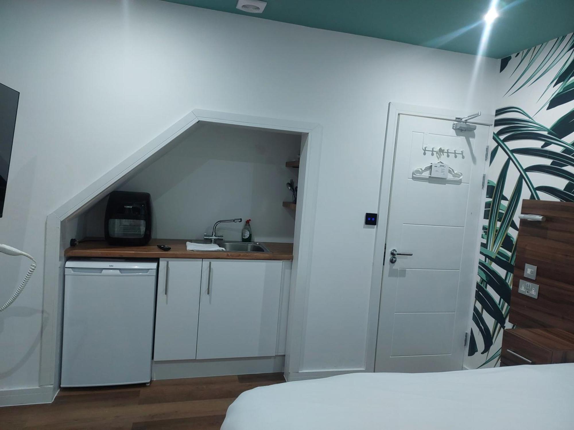 Heathrow-Windsor Guest House Slough Zewnętrze zdjęcie