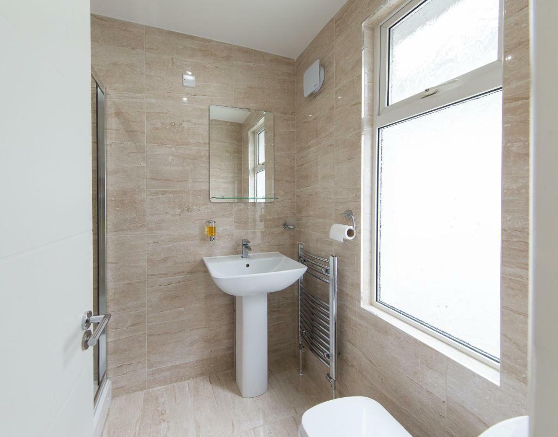 Heathrow-Windsor Guest House Slough Zewnętrze zdjęcie